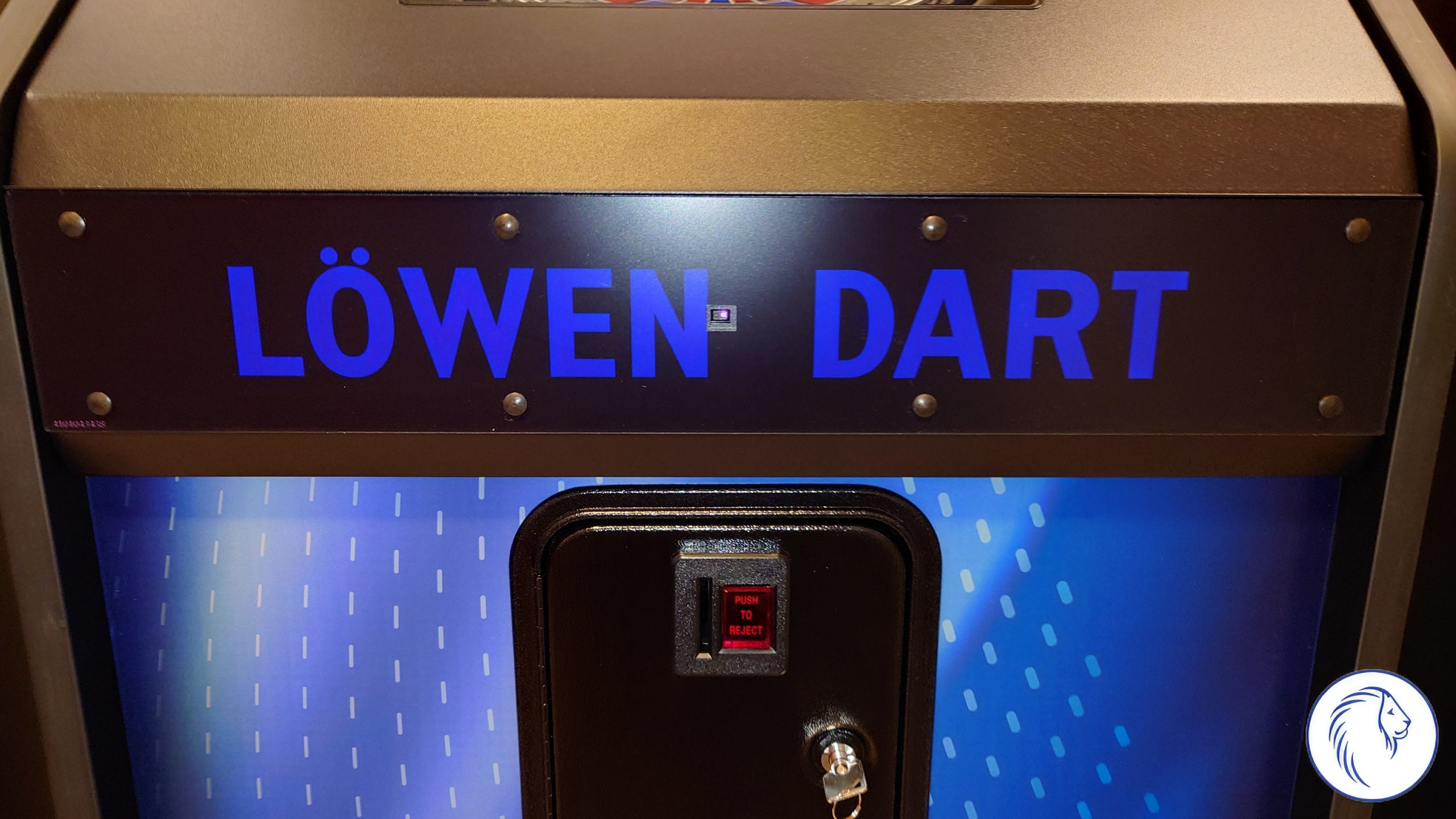 Blende Pult HB10 V21 Set Löwen Dart